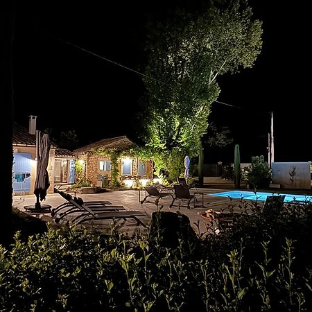 Provencal House With Heated Pool, View Of The Luberon In Robion - Accommodates 12 People. Buitenkant foto