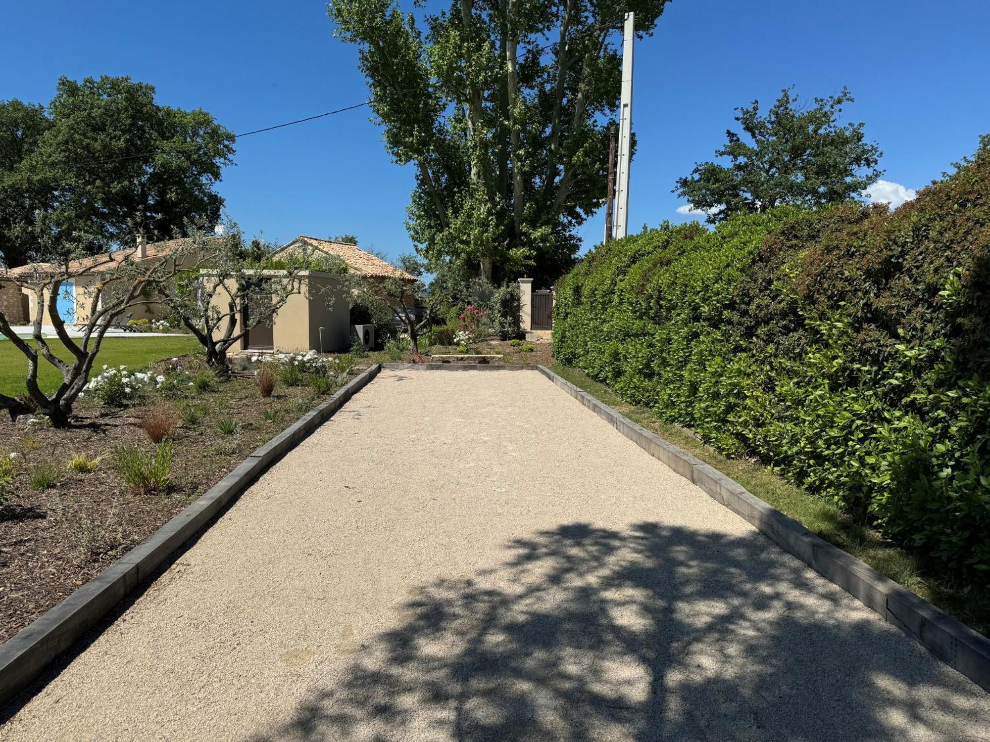 Provencal House With Heated Pool, View Of The Luberon In Robion - Accommodates 12 People. Buitenkant foto