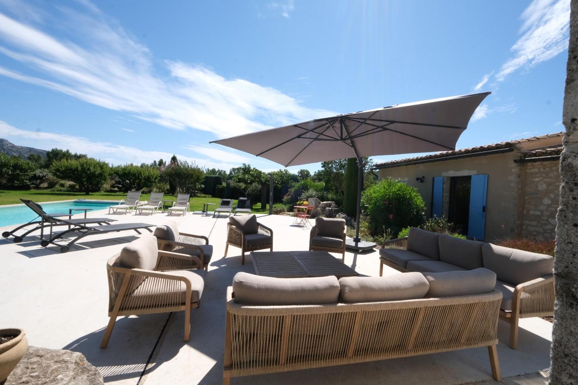 Provencal House With Heated Pool, View Of The Luberon In Robion - Accommodates 12 People. Buitenkant foto