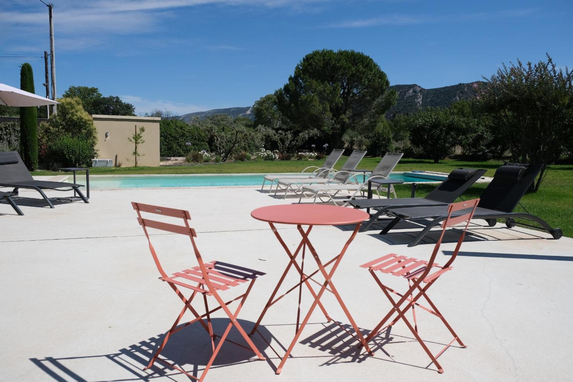 Provencal House With Heated Pool, View Of The Luberon In Robion - Accommodates 12 People. Buitenkant foto