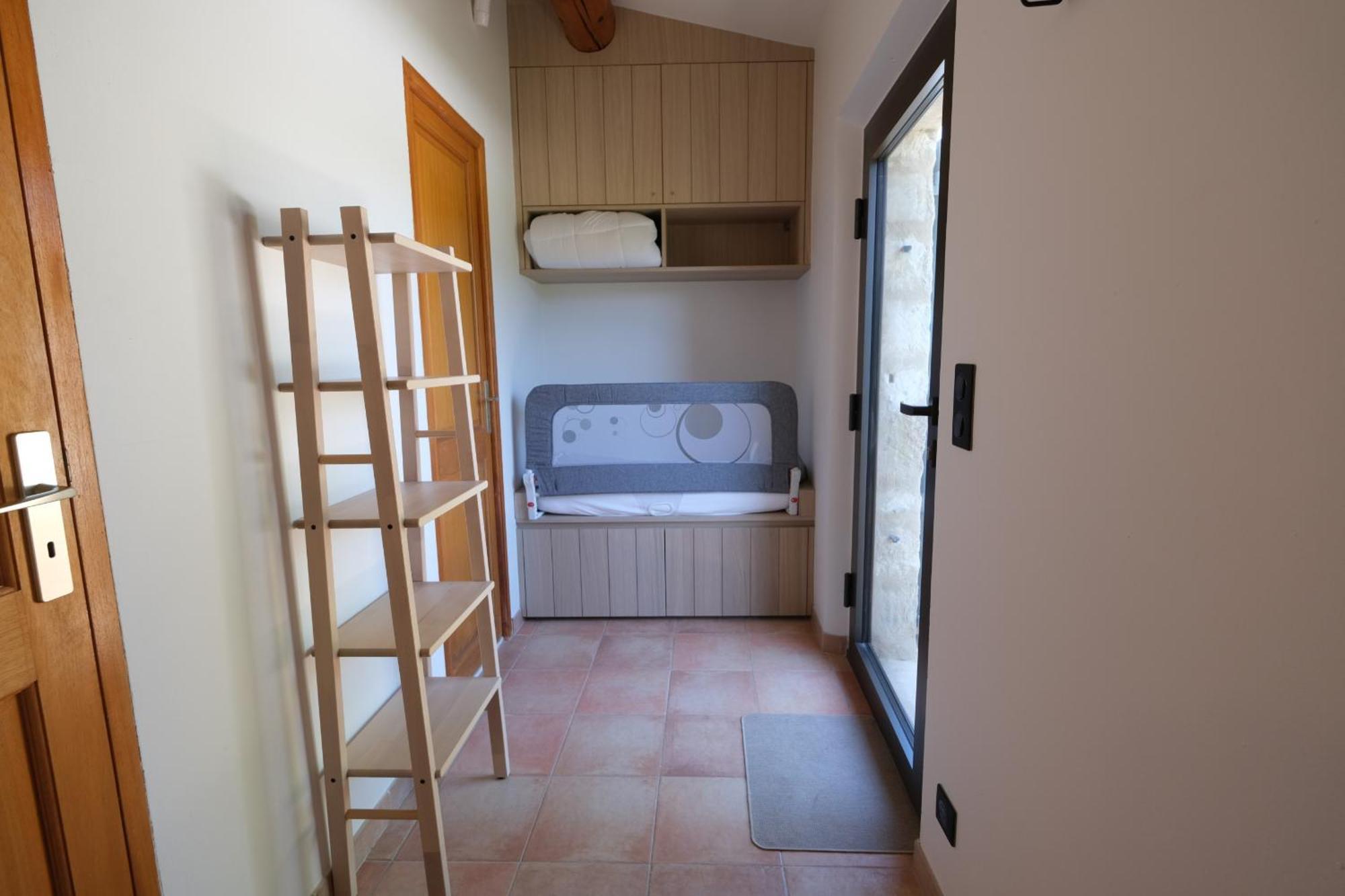 Provencal House With Heated Pool, View Of The Luberon In Robion - Accommodates 12 People. Buitenkant foto