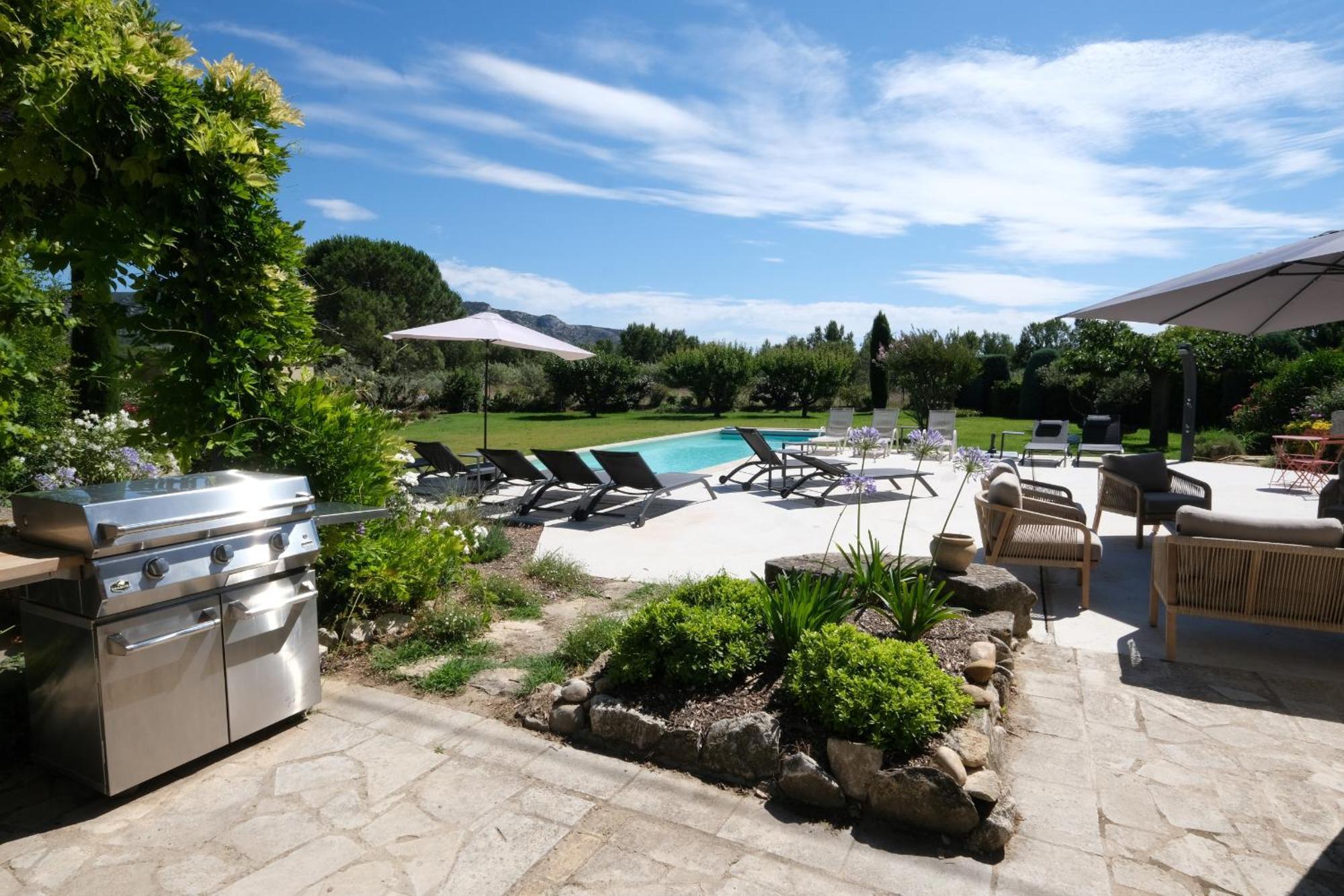 Provencal House With Heated Pool, View Of The Luberon In Robion - Accommodates 12 People. Buitenkant foto