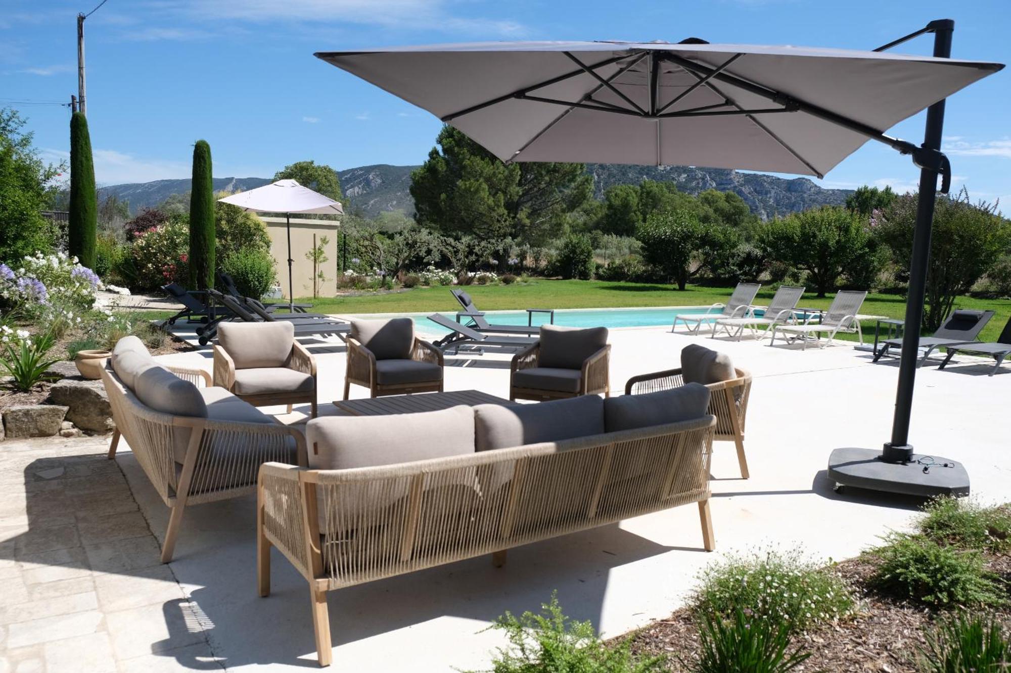 Provencal House With Heated Pool, View Of The Luberon In Robion - Accommodates 12 People. Buitenkant foto