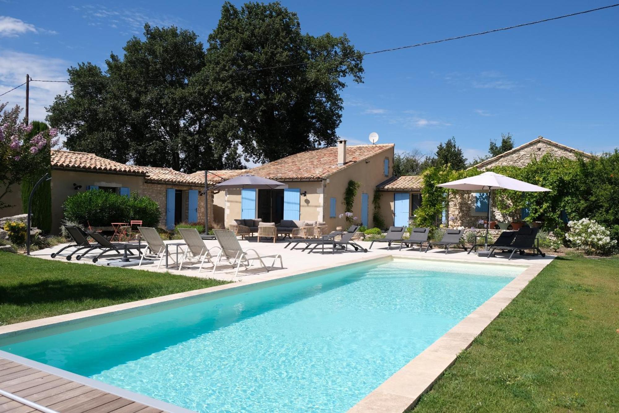 Provencal House With Heated Pool, View Of The Luberon In Robion - Accommodates 12 People. Buitenkant foto